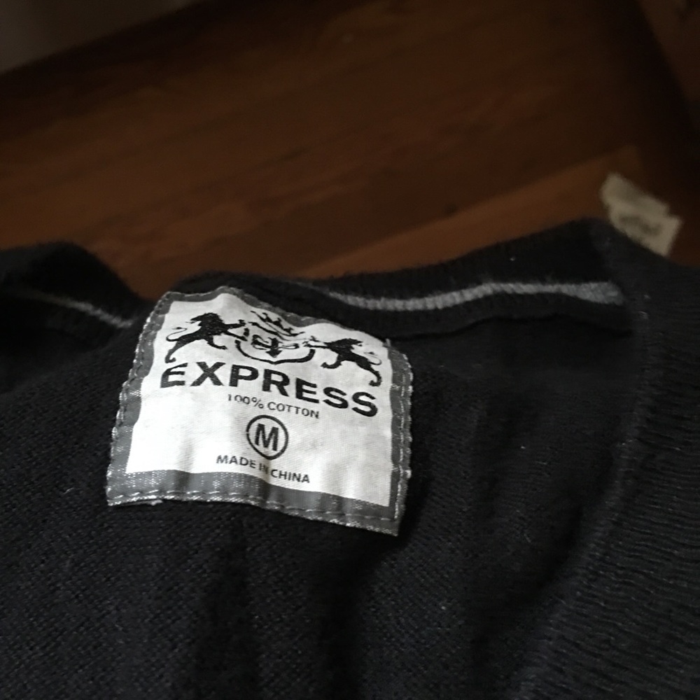 Sweater - Picture 3 of 4
